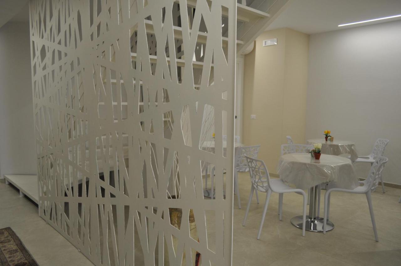 In & Out Matera Hotel Exterior photo