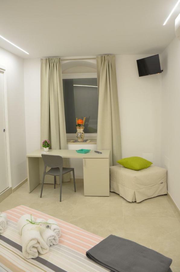 In & Out Matera Hotel Exterior photo